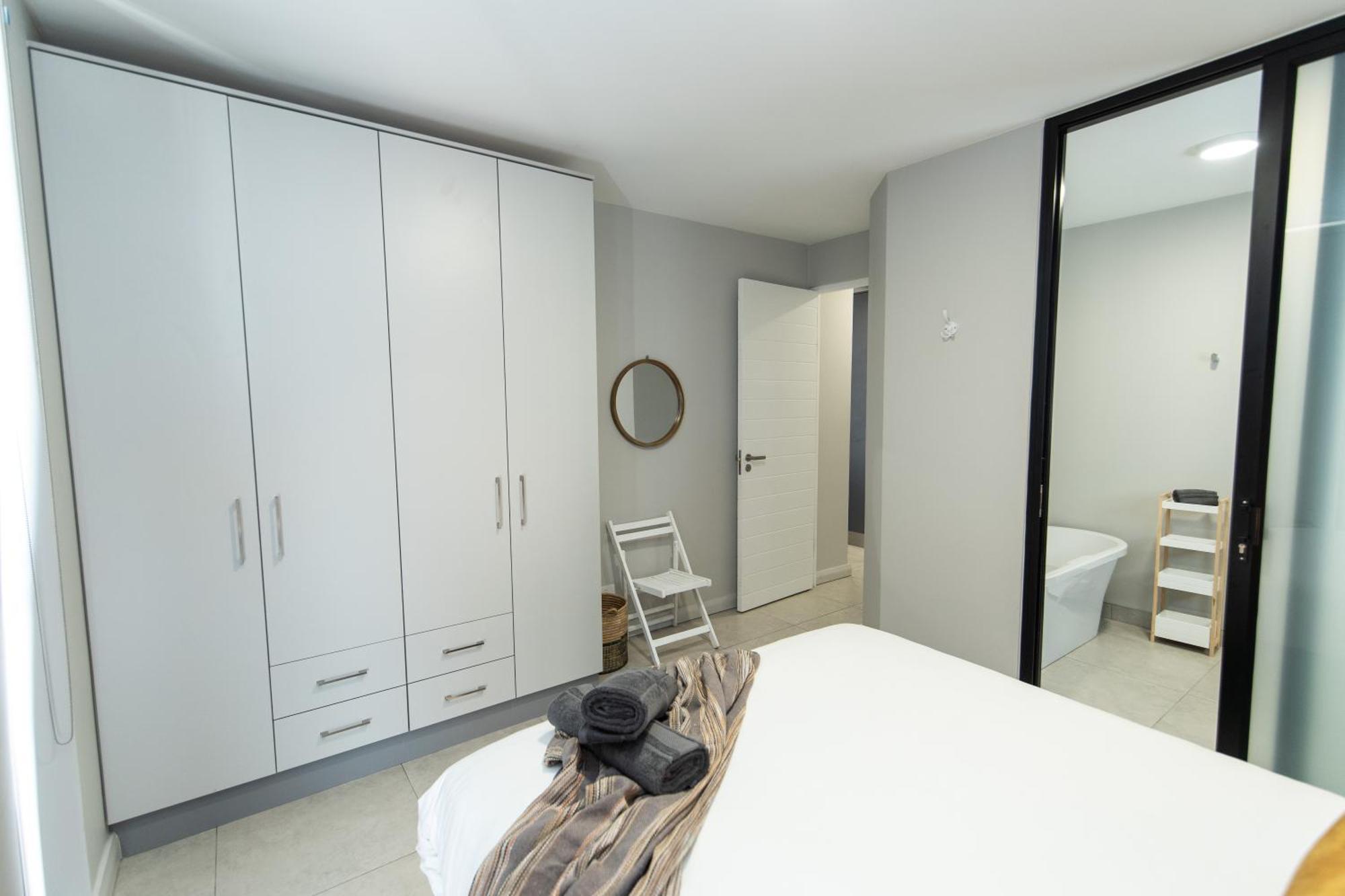 Cozy Modern Apartment At Bellamare Port Elizabeth Exteriör bild